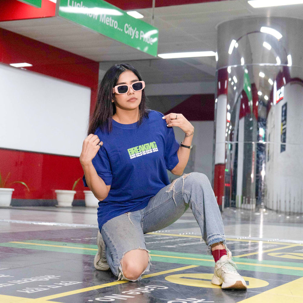 Breaking Oversized T-shirt